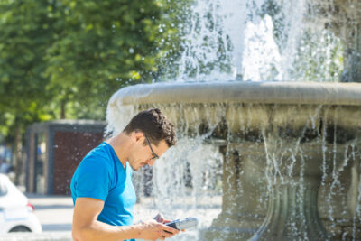 Agrandir l'image 1 sur 2, fenêtre modale